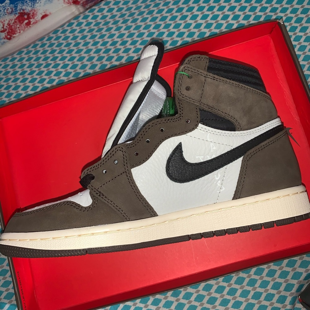Air Jordan 1 ‘Travis Scott’
